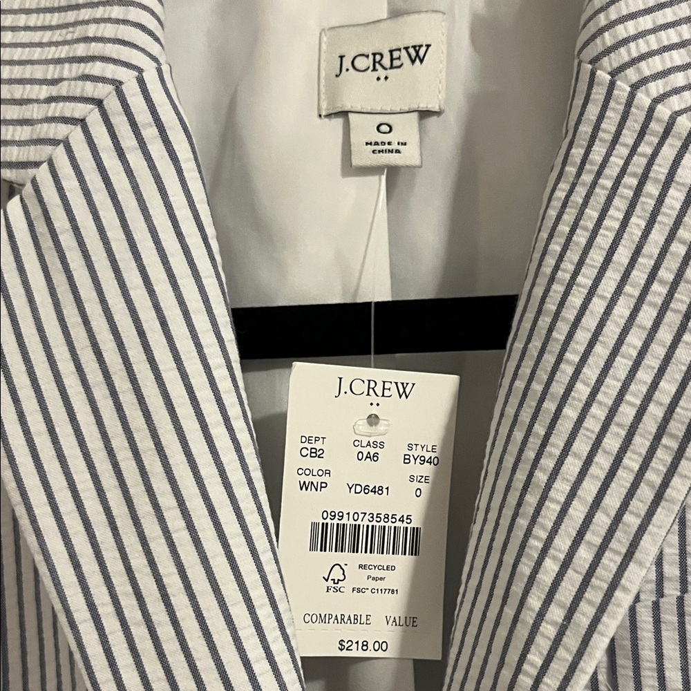 Women's Striped Blazer - Picture 2 of 4